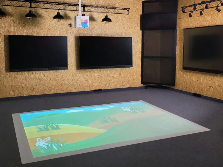 Uchwyt-sufitowy-Smartfloor-3.webp